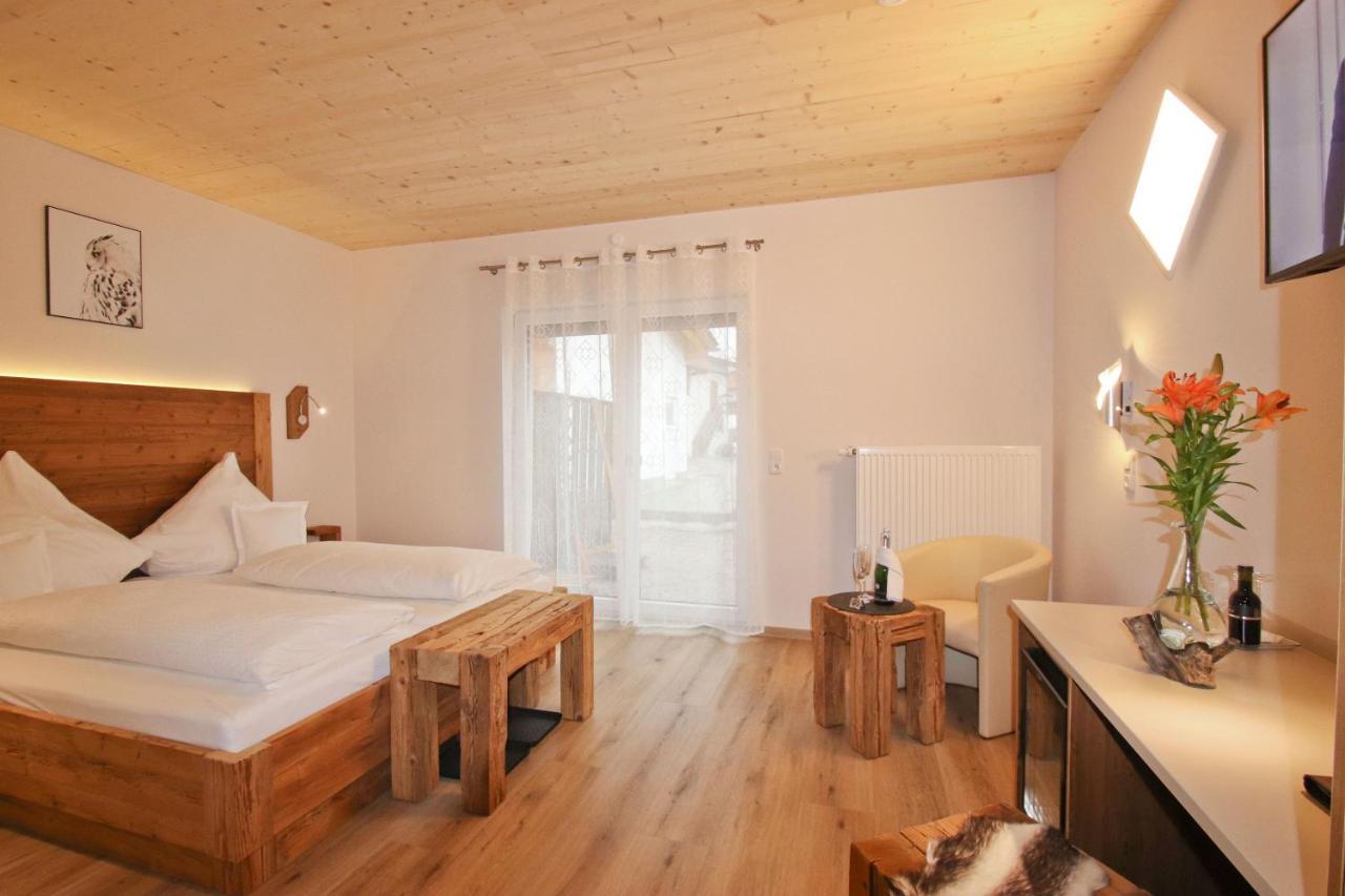 Hotel-Restaurant Gasthaus Bonimeier Niedergottsau Ngoại thất bức ảnh