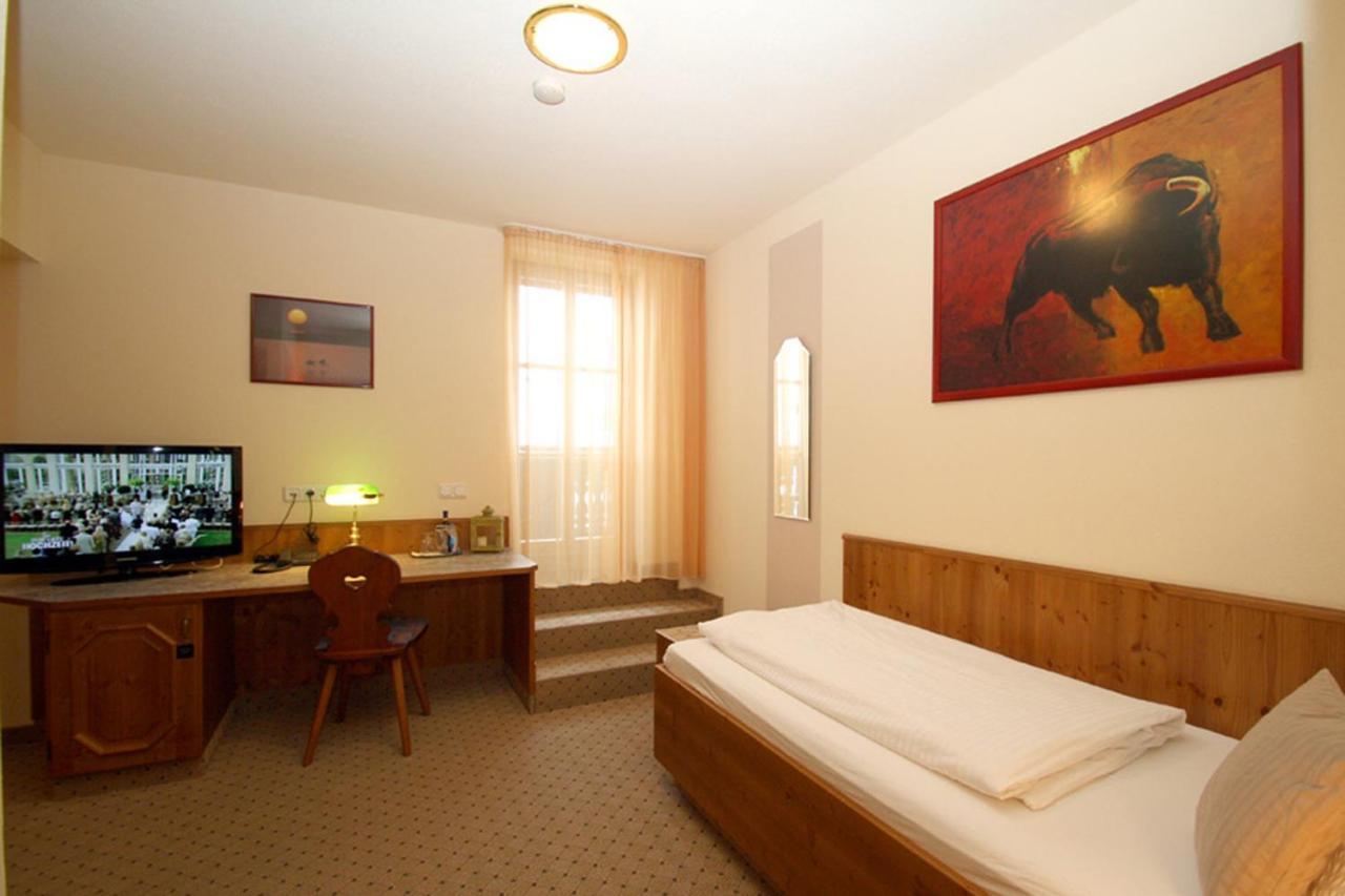 Hotel-Restaurant Gasthaus Bonimeier Niedergottsau Ngoại thất bức ảnh