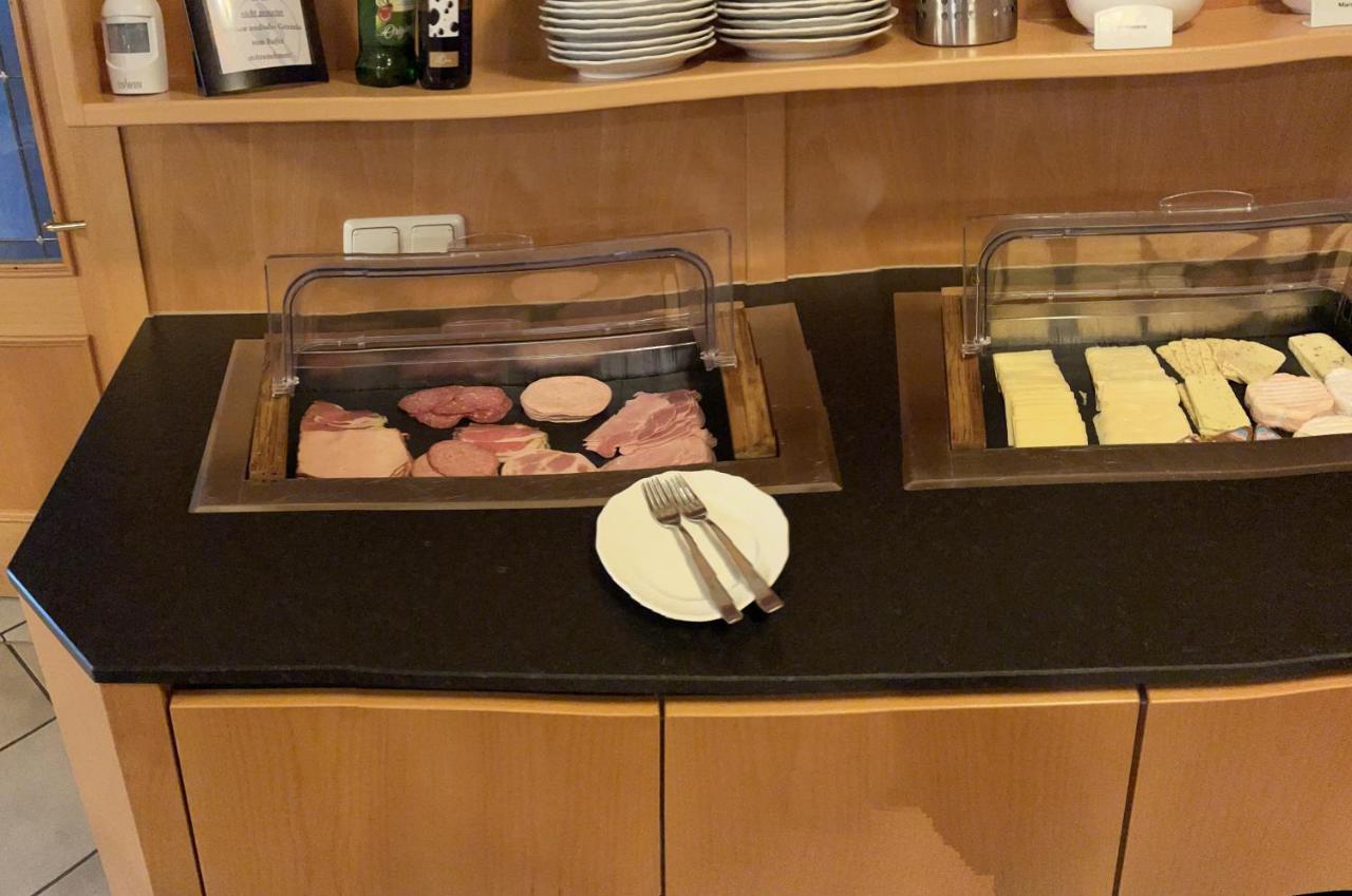 Hotel-Restaurant Gasthaus Bonimeier Niedergottsau Ngoại thất bức ảnh