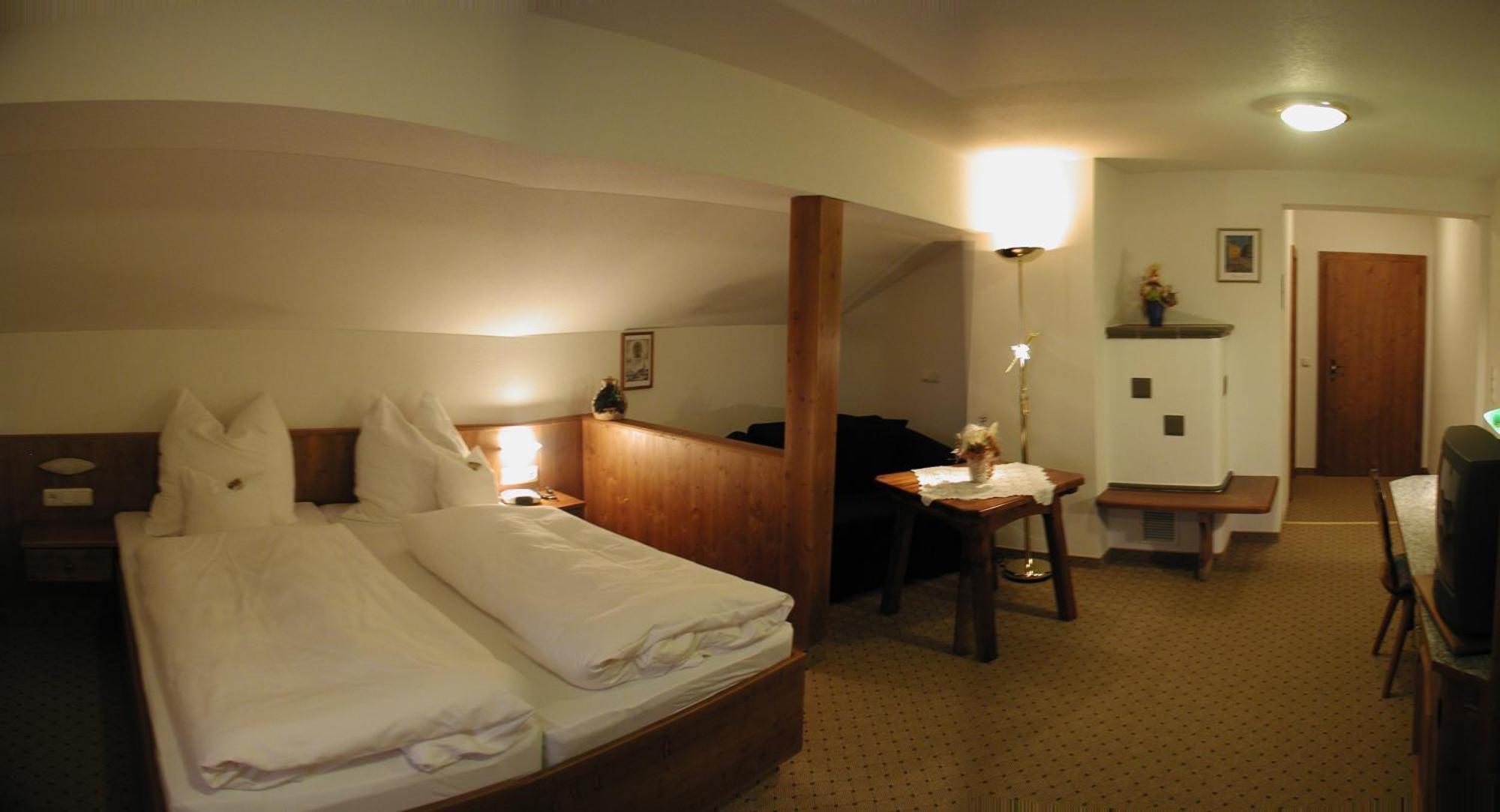 Hotel-Restaurant Gasthaus Bonimeier Niedergottsau Ngoại thất bức ảnh