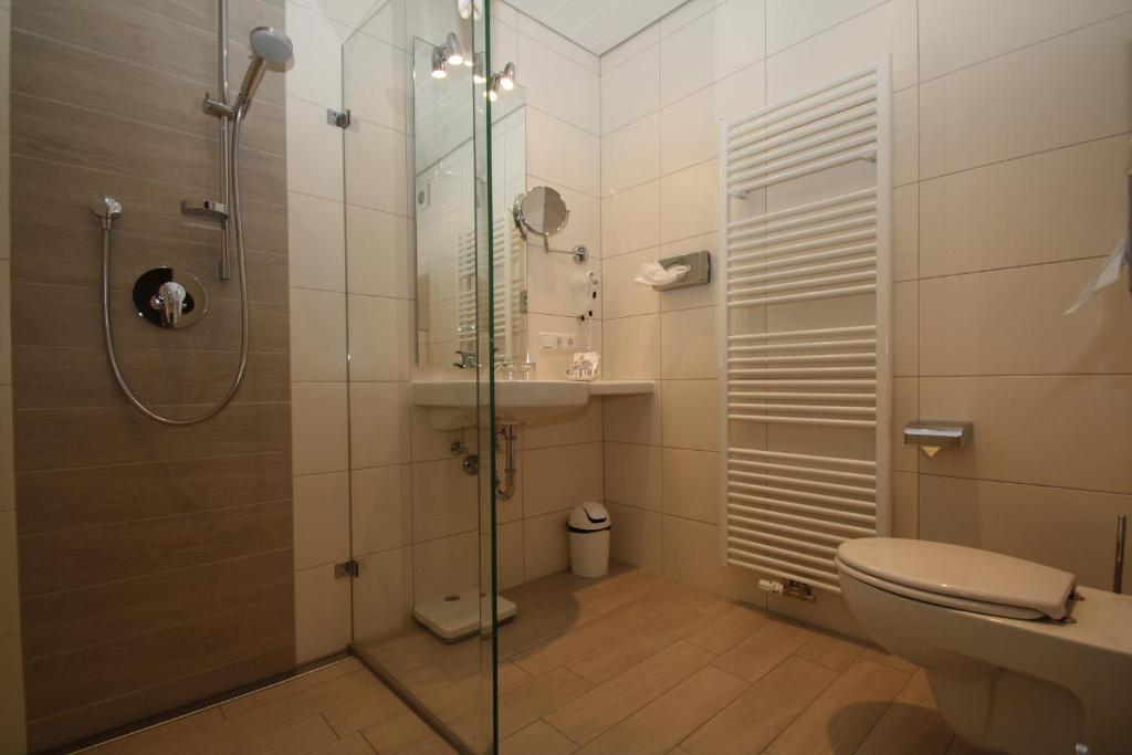 Hotel-Restaurant Gasthaus Bonimeier Niedergottsau Phòng bức ảnh